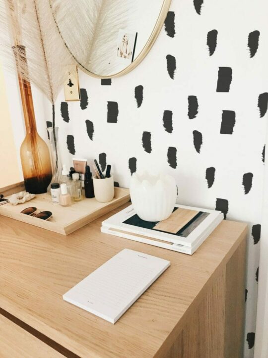 Thick brush stroke self adhesive wallpaper