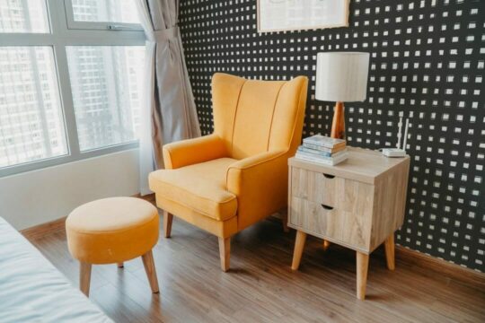 Bold brush stroke gingham wallpaper for walls