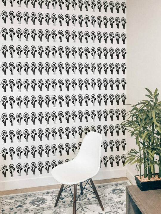 Flower illustration self adhesive wallpaper