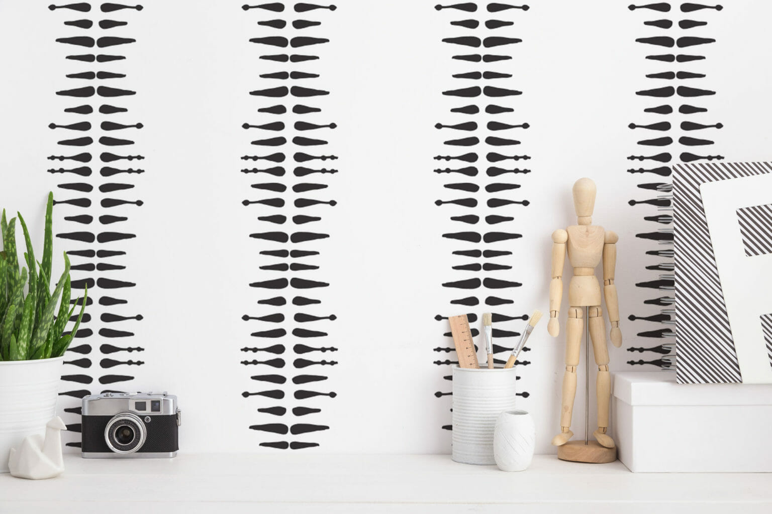 Black and white minimalistic boho wallpaper | Fancy Walls