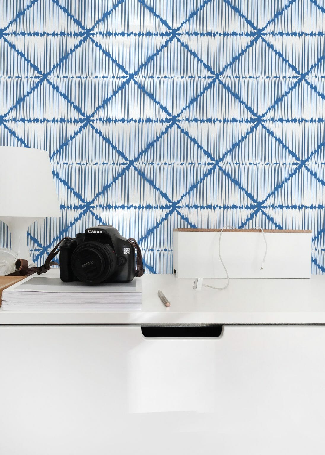 Geometric blue wallpaper | Fancy Walls