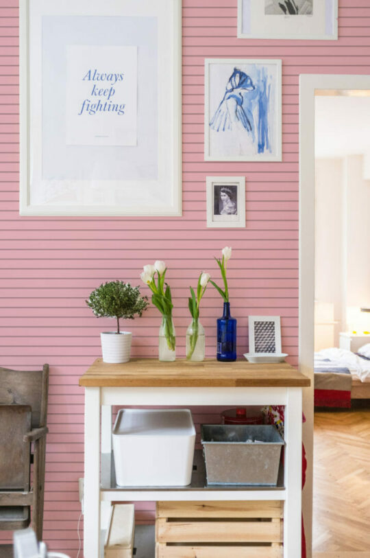 Pink stripe temporary wallpaper