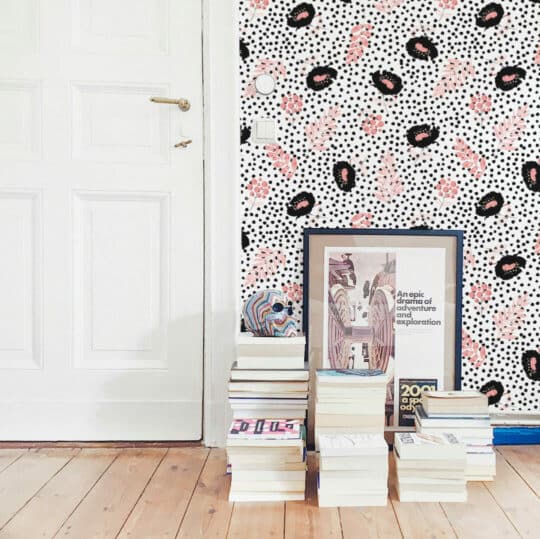 Dotted floral wallpaper for walls