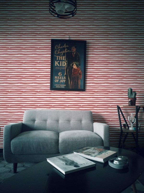 Horizontal striped wallpaper for walls