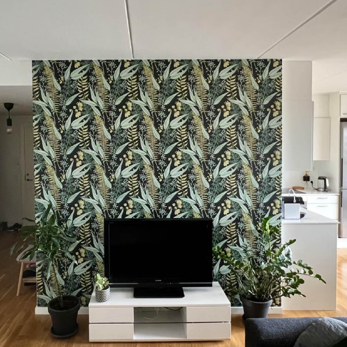 Upgrade Your Rental With a Wallpaper Accent Wall