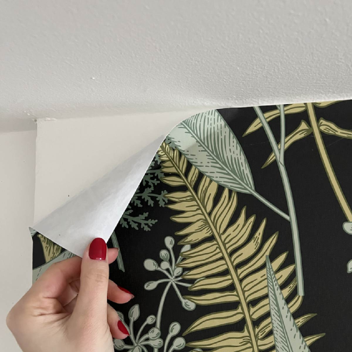 Removing peel and stick wallpaper
