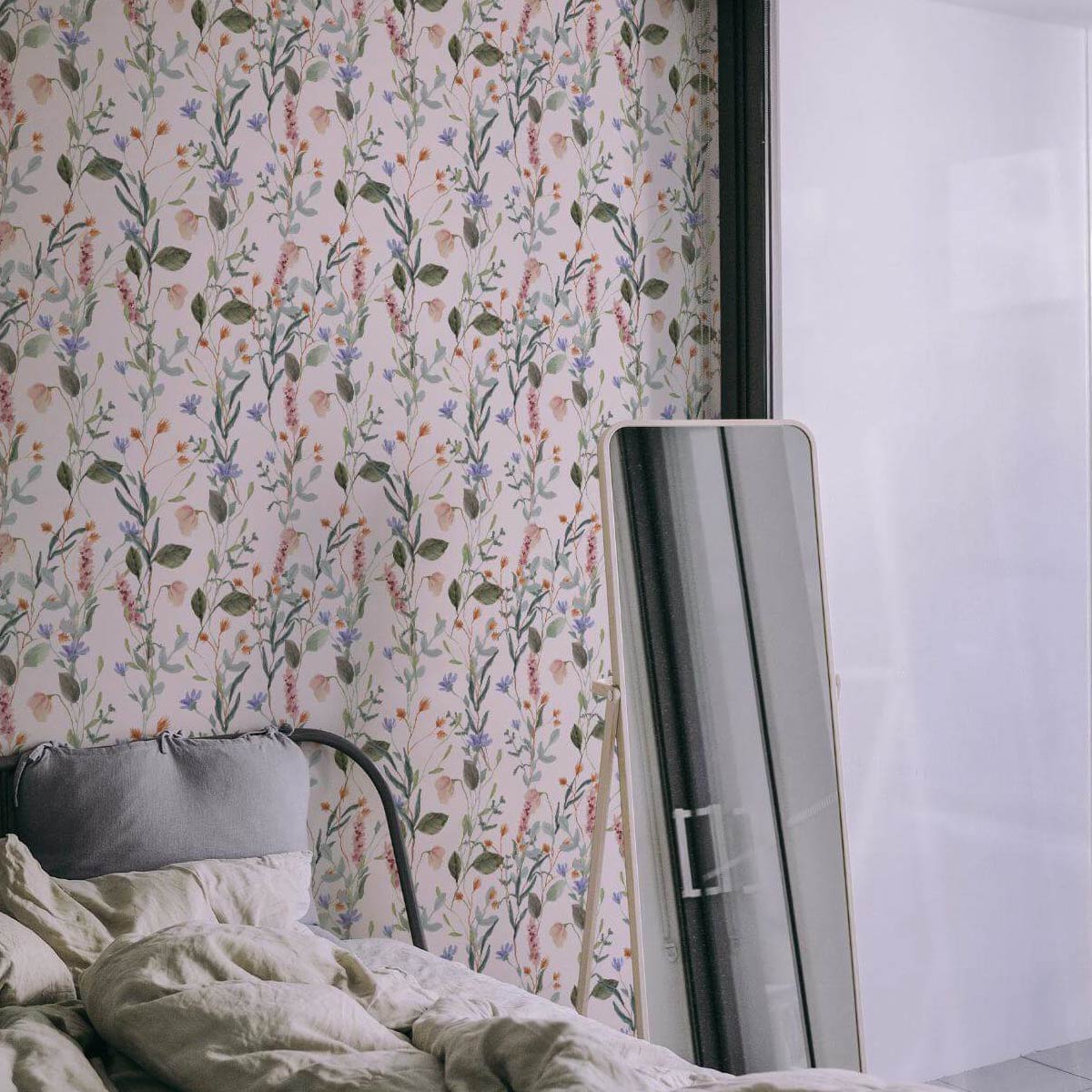 The Spring Wallpapers You’ll Love Year-Round