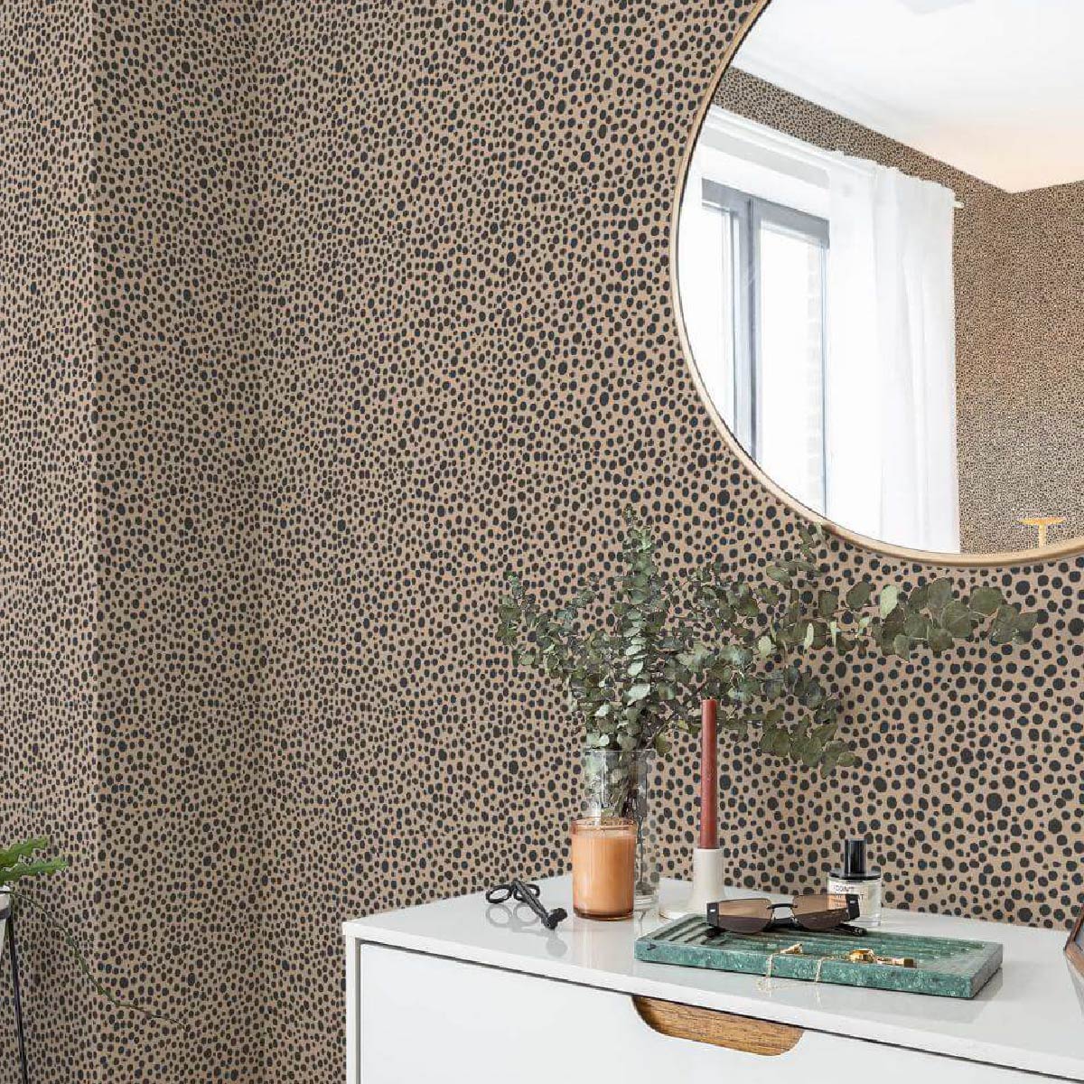 Unleash Your Wild Side: Cheetah Print Wallpaper for a Bold Spring Refresh