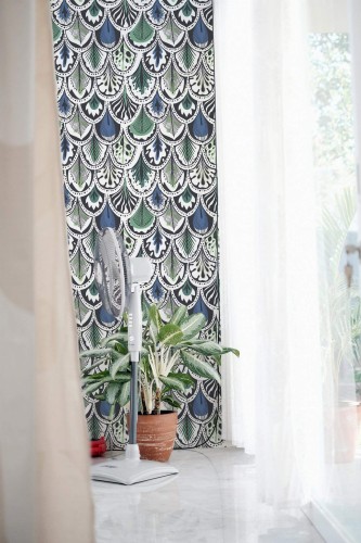 Minimal style living room decorated with Art deco Feather peel and stick wallpaper