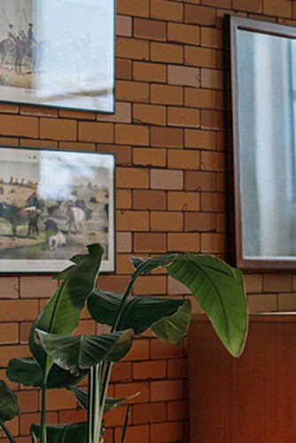brick wallpaper look