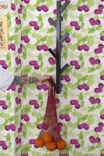 Scandinavian style kitchen decorated with Cherry peel and stick wallpaper