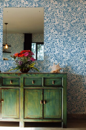 Industrial style living room decorated with Classy floral peel and stick wallpaper