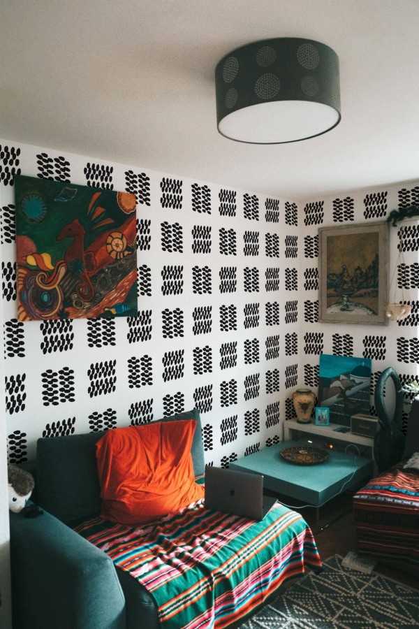 Rustic eclectic style living room decorated with Dotted square peel and stick wallpaper