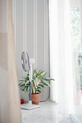 Minimal style living room decorated with Garden beadboard peel and stick wallpaper