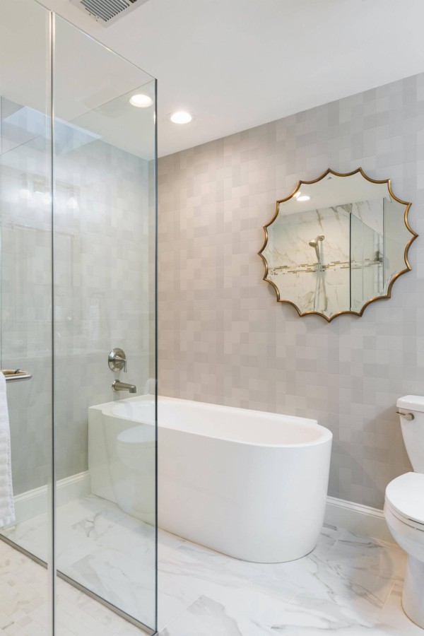Minimal modern style bathroom decorated with Gray and white tile peel and stick wallpaper