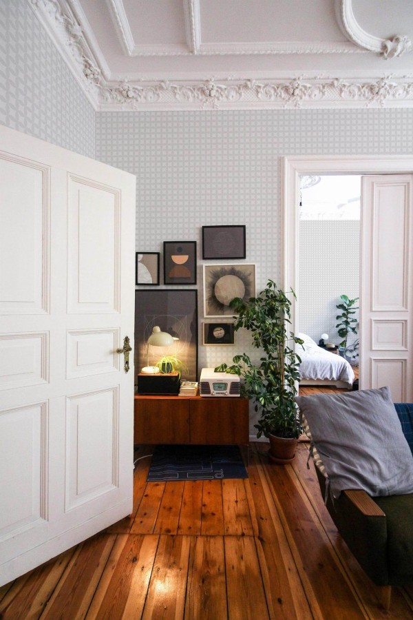 Mid-century modern luxury style living room and bedroom decorated with Gray retro geometric peel and stick wallpaper