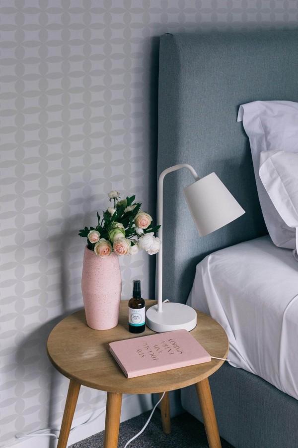 Rustic style bedroom decorated with Gray retro geometric peel and stick wallpaper