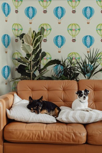 Mid-century modern style living room decorated with Hot air balloons peel and stick wallpaper