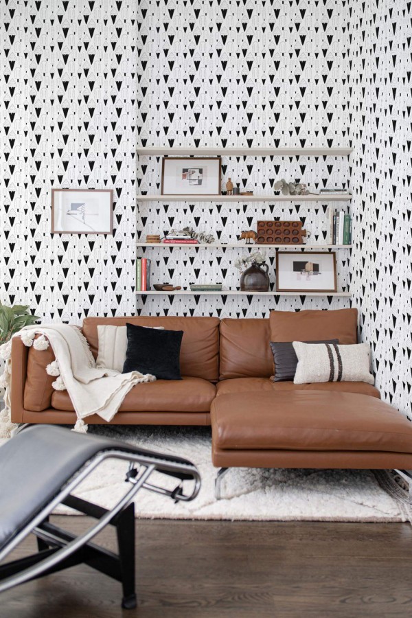Mid-century modern style dining room decorated with Ice cream peel and stick wallpaper