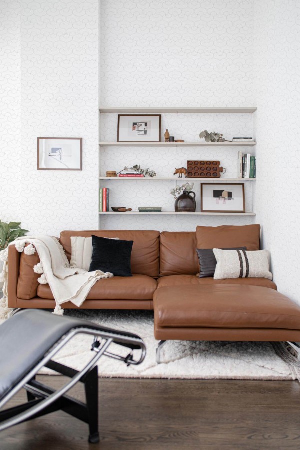 Mid-century modern style dining room decorated with Minimalistic retro peel and stick wallpaper