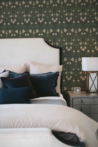 Traditional wallpaper in Mystical Green Artistry theme from Fancy Walls