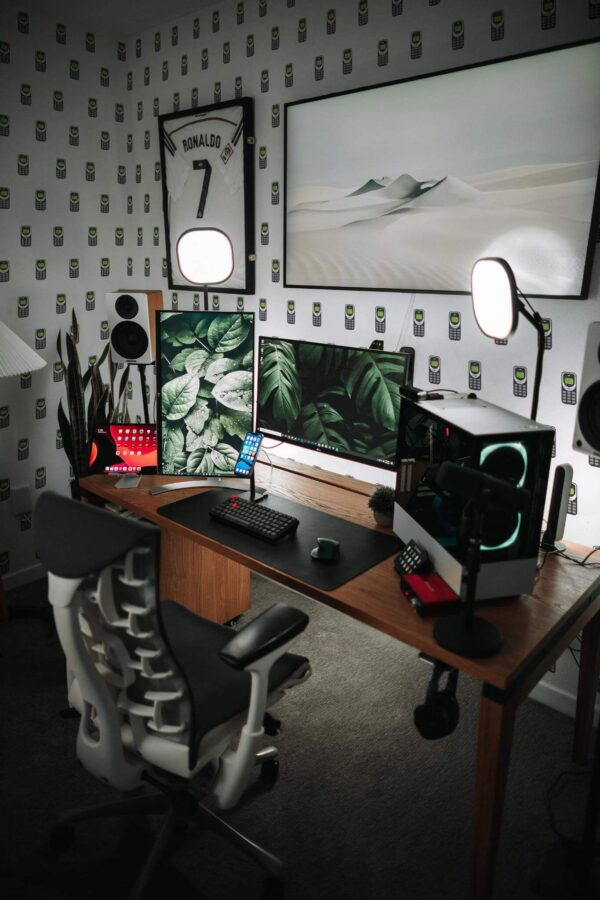 Modern eclectic style gaming room decorated with Phone pattern peel and stick wallpaper