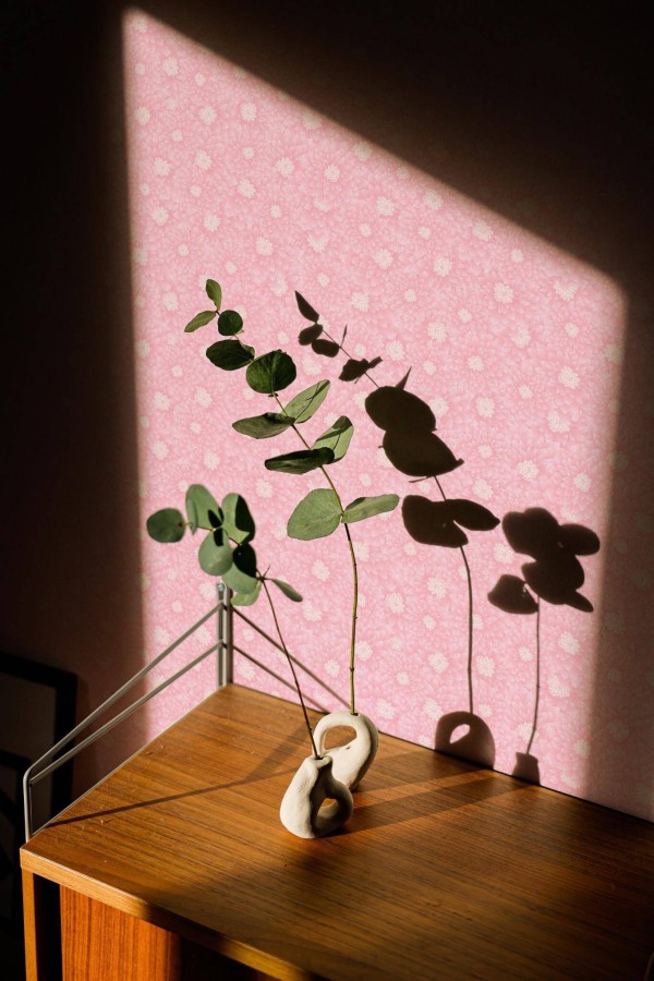 Mid-century style living room decorated with Pink chrysanthemum peel and stick wallpaper