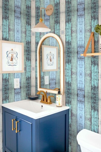 Traditional Oceanic Driftwood Elegance wallpaper from Fancy Walls