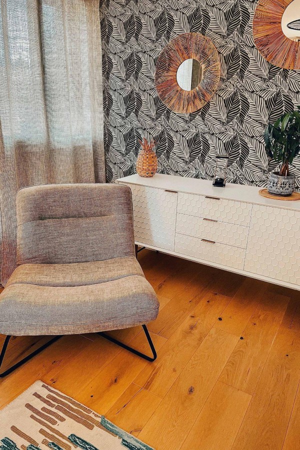Modern style living room decorated with Black and white leaf peel and stick wallpaper