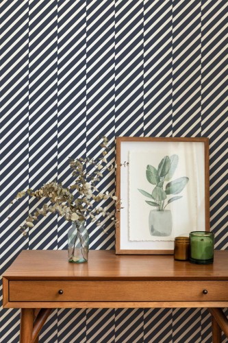 Mid-century modern style living room decorated with Diagonal broken lines peel and stick wallpaper