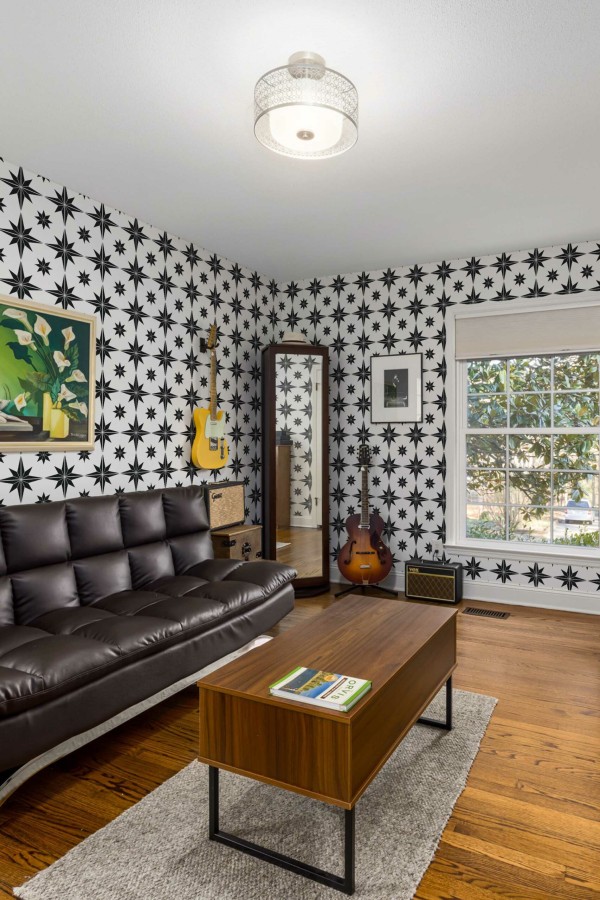 Black and white Stars wallpaper for walls in Christmas style from Fancy Walls