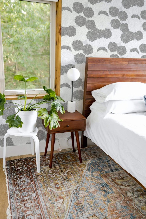 Rustic style bedroom decorated with Gray and white floral peel and stick wallpaper