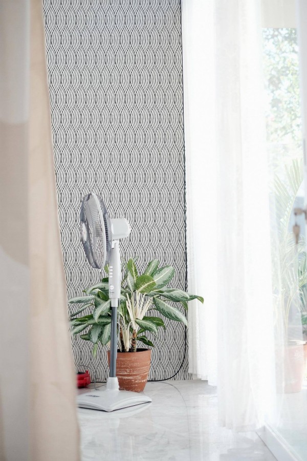 Minimal style living room decorated with Hand drawn wavy line peel and stick wallpaper