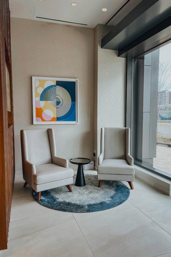 Mid-century-modern style living room decorated with Modern geometric peel and stick wallpaper