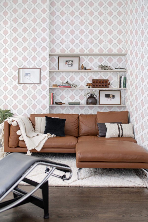 Mid-century modern style dining room decorated with Retro ogee peel and stick wallpaper