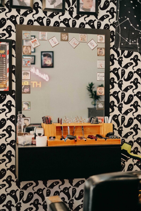 Self-adhesive wallpaper featuring black and white funny ghosts from Fancy Walls