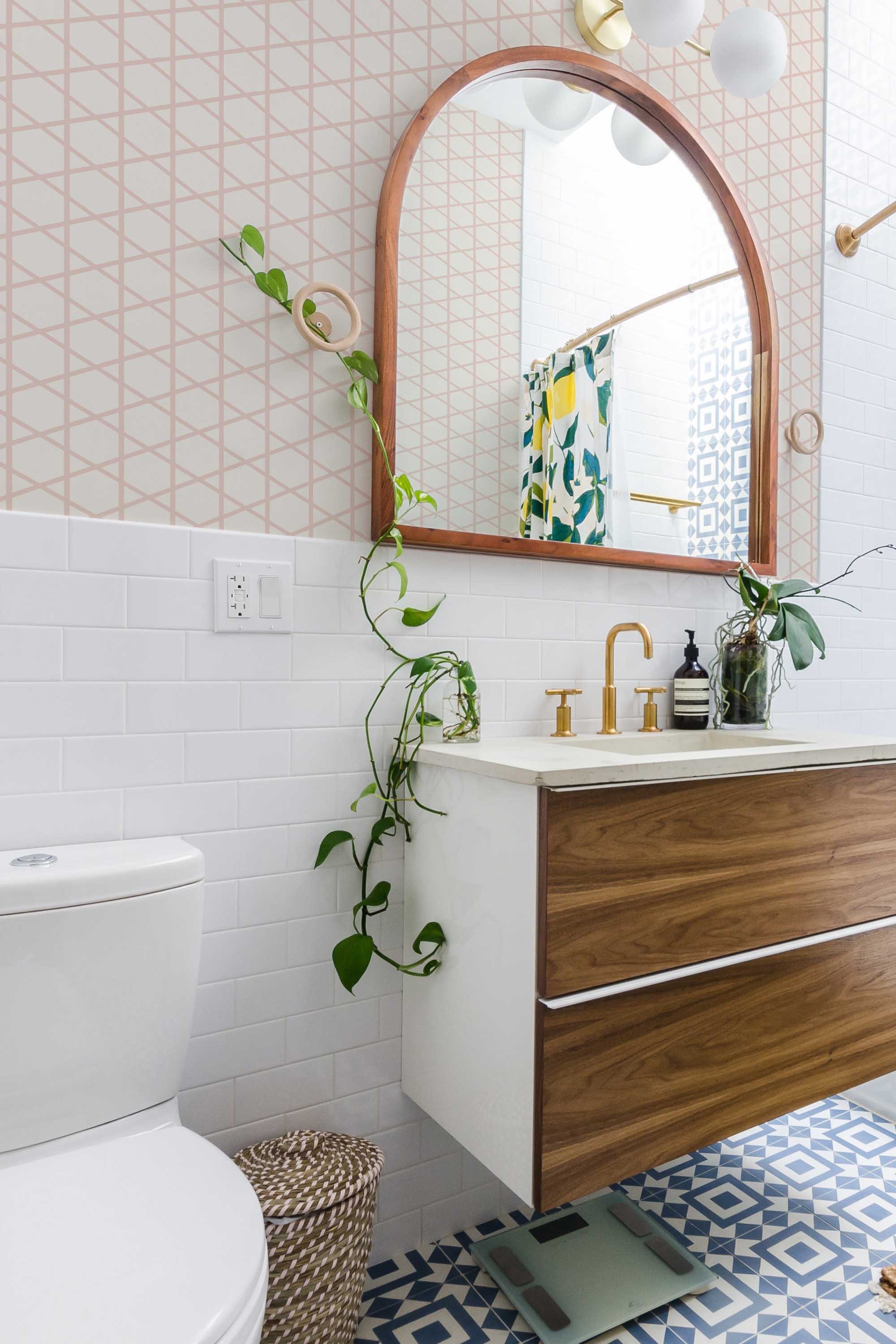 Self-adhesive wallpaper from Fancy Walls with modern beige Japandi lattice motif