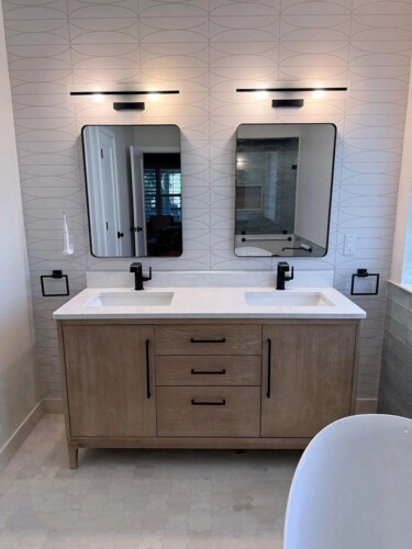 Candice peel and stick wallpaper installed in bathroom - review picture submitted by Jurgis