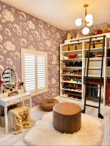 Modern bubbles peel and stick wallpaper installed in closet - review picture submitted by Jurgis