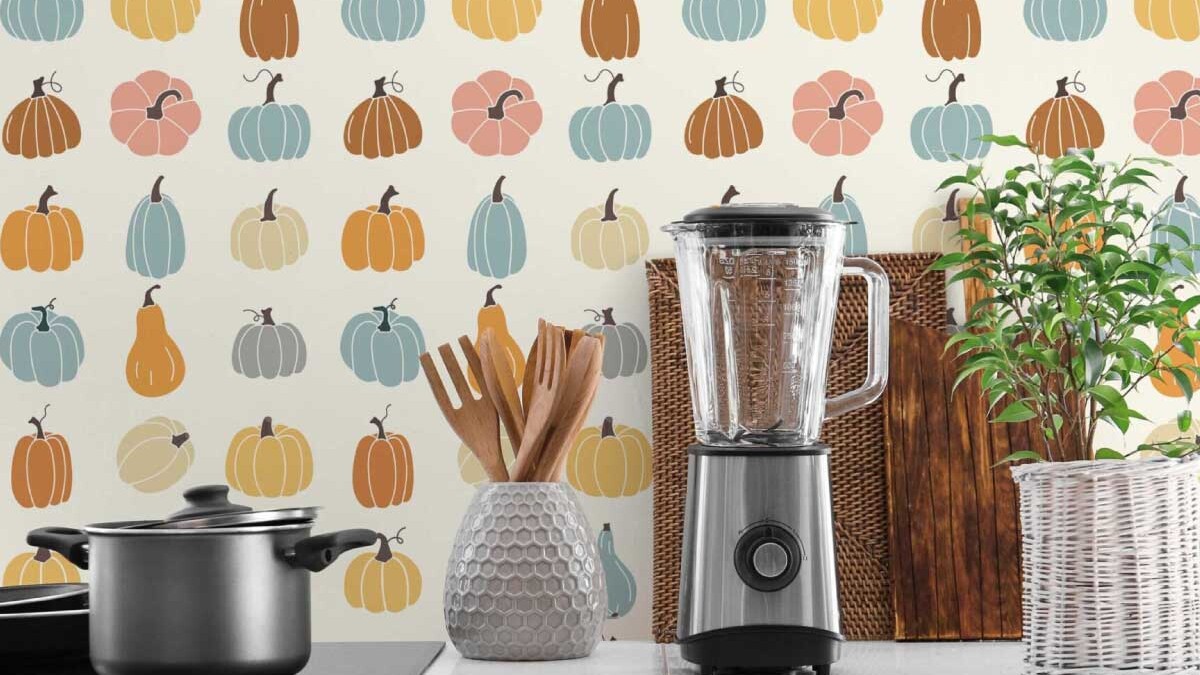 Vibrant-Pumpkins-Halloween-peel-&-stick-wallpaper-in-eclectic-style-by-Fancy-Walls