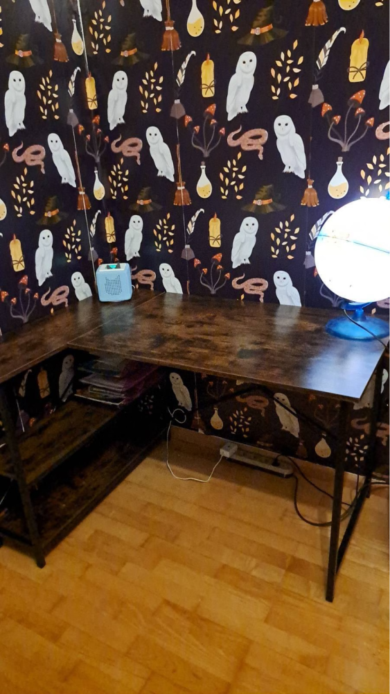 Wizard peel and stick wallpaper installed in children room - review picture submitted by Jurgis