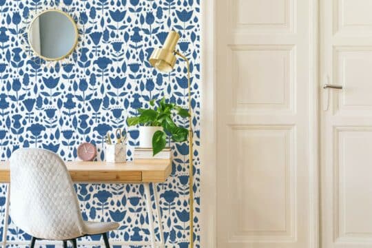 Blue and white boho floral wallpaper for walls