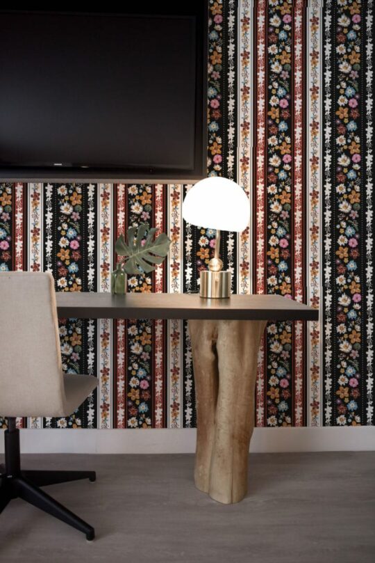 Floral stripe self adhesive wallpaper
