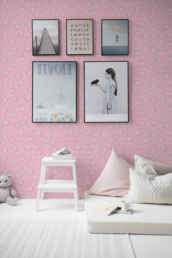 Pink chrysanthemum wallpaper for walls