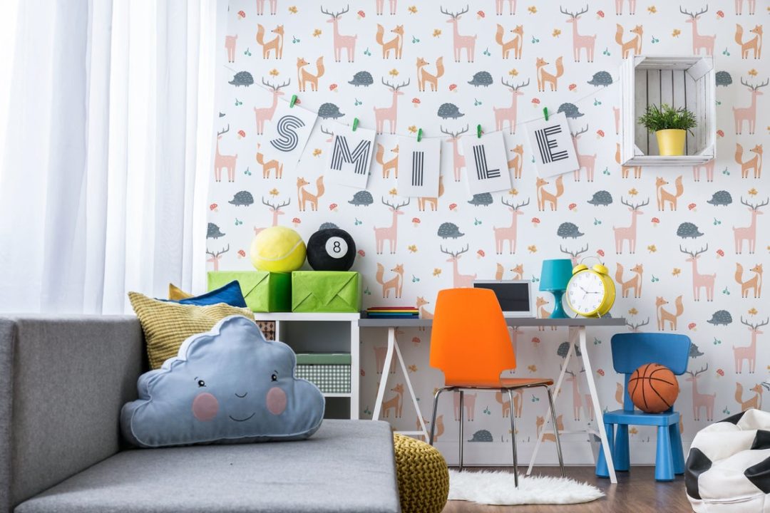 Forest animal stick on wallpaper