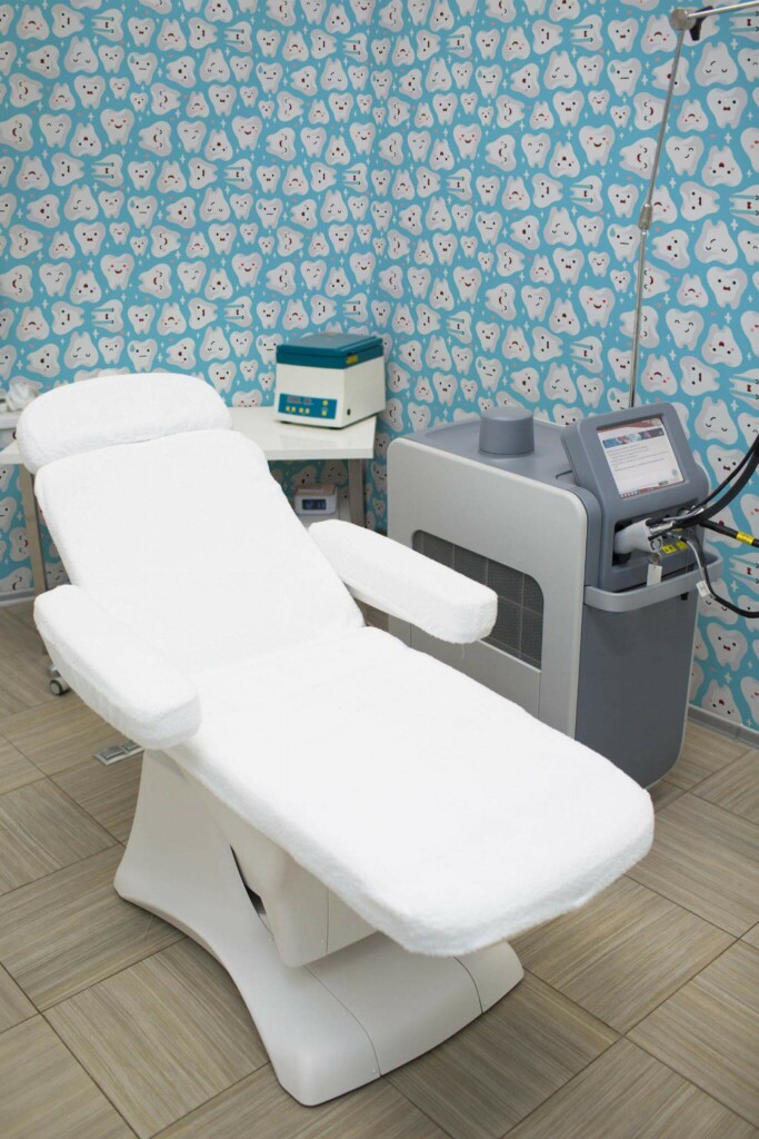 Minimal style dentist office decorated with Cute dentist salon peel and stick wallpaper