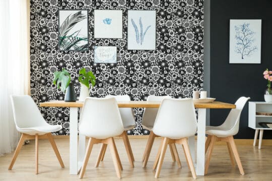 Contemporary floral wallpaper for walls