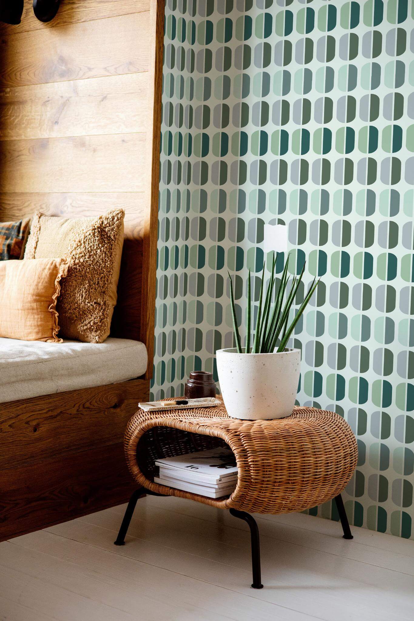 Green Art Deco Peel and Stick Wallpaper Sample - 19′′x19′′, PVC-Free