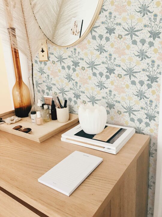 pastel vintage unpasted wallpaper