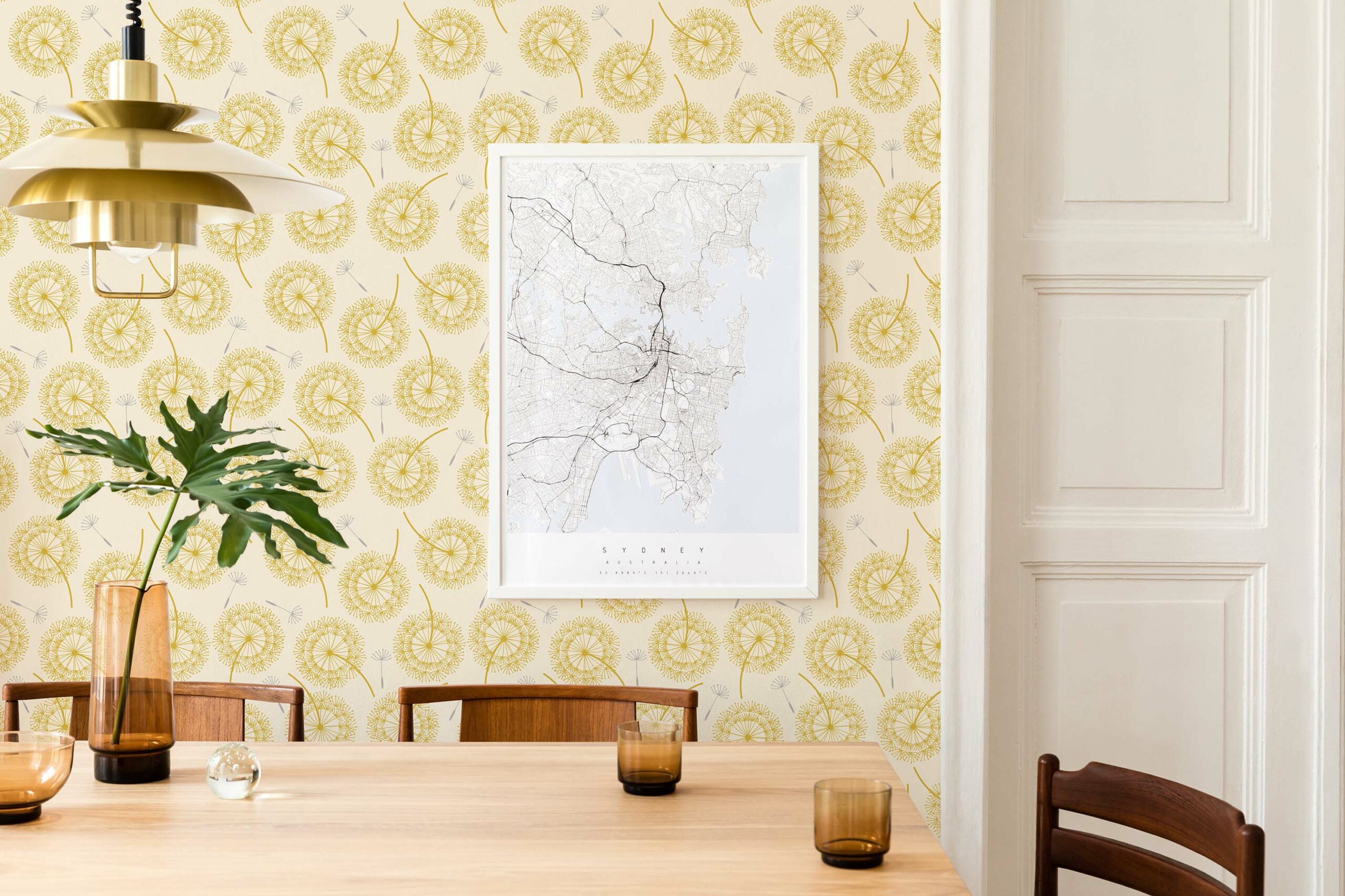 floral-yellow-traditional-wallpaper